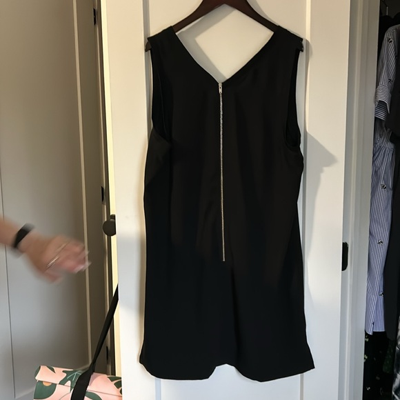 Trouve shift dress from Nordstrom - Picture 2 of 2